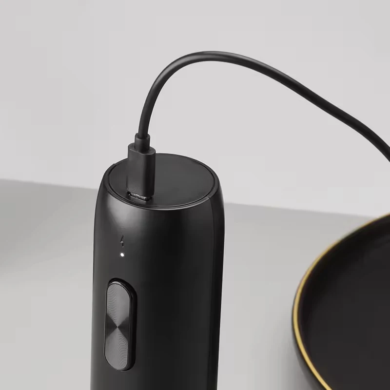 Apribottiglie elettrico automa - Wine Opener Electric recensione e prezzo