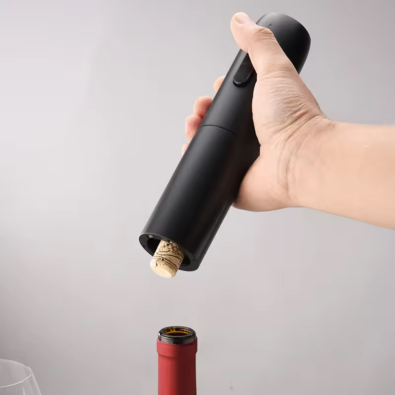 Set apribottiglie elettrico 4  - Wine Opener Electric recensione e prezzo